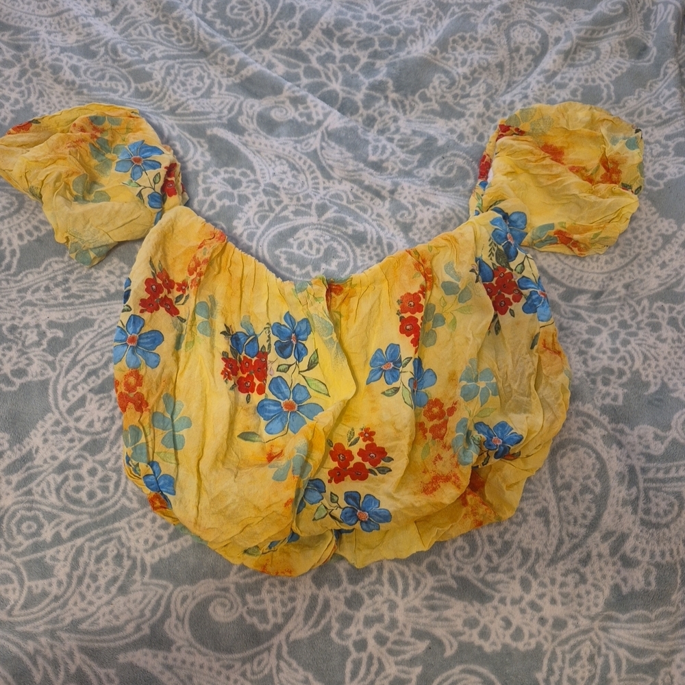 Yellow Floral Off-Shoulder Puff Sleeve Crop Top
